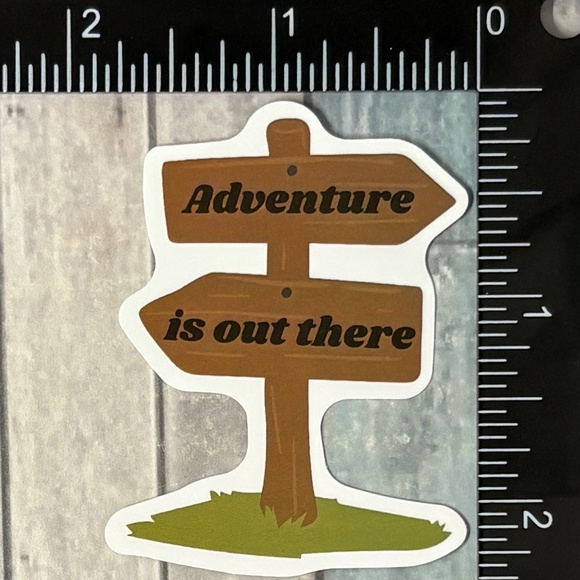 🌀10/$10🌀 Disney Pixar Up Reusable Waterproof Vinyl Sticker Decal - Picture 1 of 1